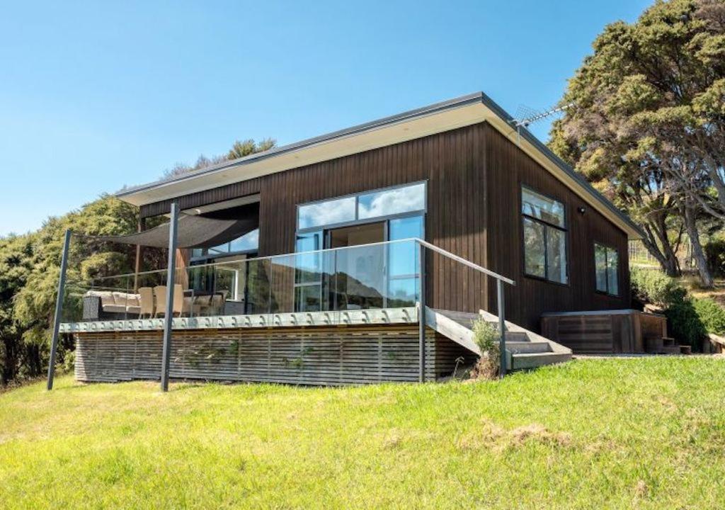 The Cottage At Te Whau Retreat - Stay Waiheke Te Whau Bay Exteriör bild