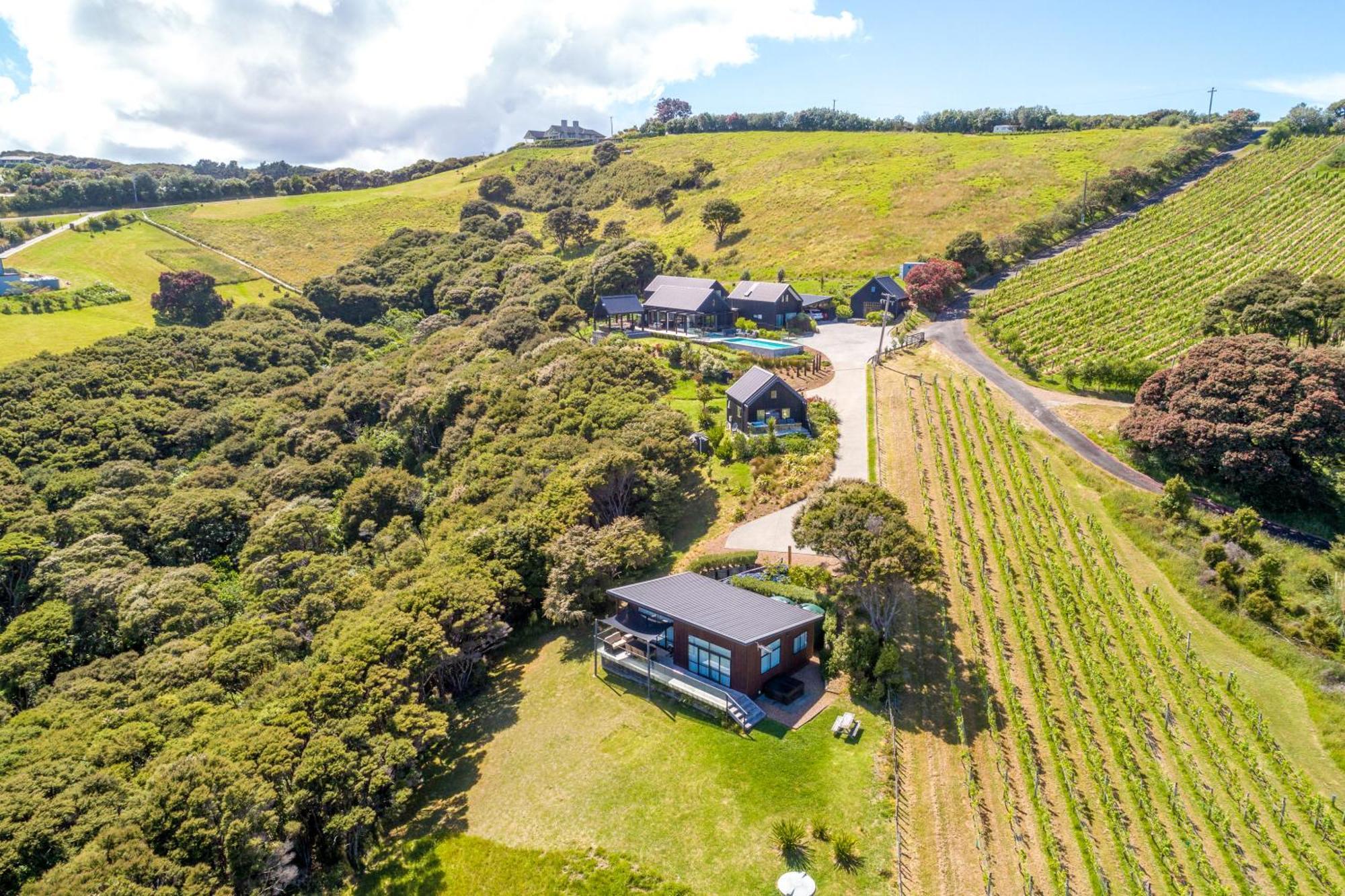 The Cottage At Te Whau Retreat - Stay Waiheke Te Whau Bay Exteriör bild